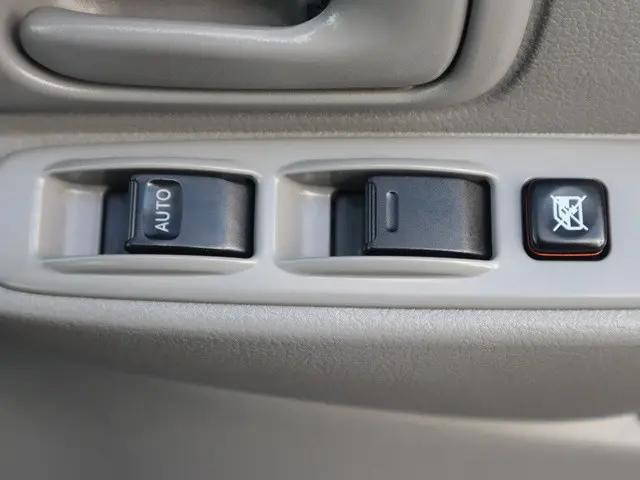 トヨタトヨエース平ボディ小型（2t・3t）[写真36]