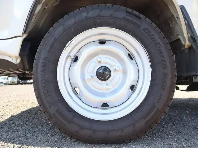 トヨタタウンエース平ボディ小型（2t・3t）[写真22]