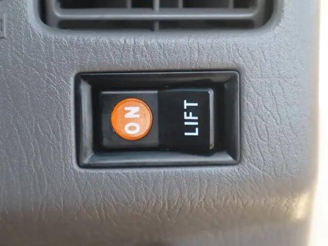 トヨタタウンエース平ボディ小型（2t・3t）[写真36]