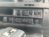 いすゞギガクレーン4段大型（10t）[写真38]