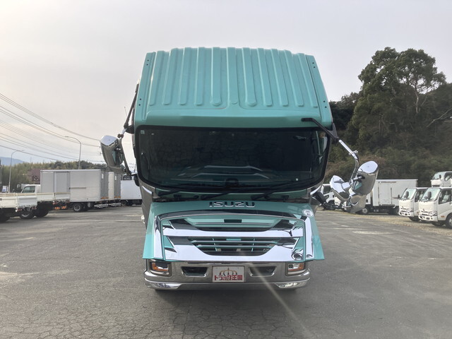 いすゞギガクレーン4段大型（10t）[写真08]