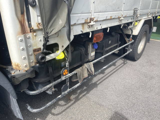 三菱ふそうファイター平ボディ増トン（6t・8t）[写真04]