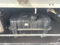 三菱ふそうファイター平ボディ増トン（6t・8t）[写真07]