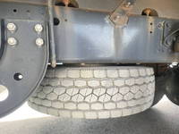 三菱ふそうファイター平ボディ増トン（6t・8t）[写真08]