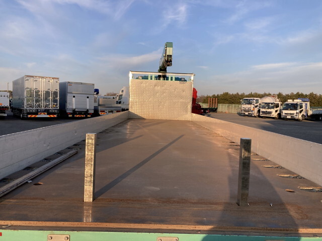 いすゞギガクレーン4段大型（10t）[写真11]