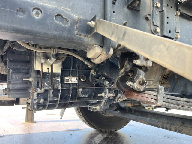 いすゞギガクレーン4段大型（10t）[写真26]