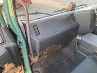 いすゞギガクレーン4段大型（10t）[写真33]