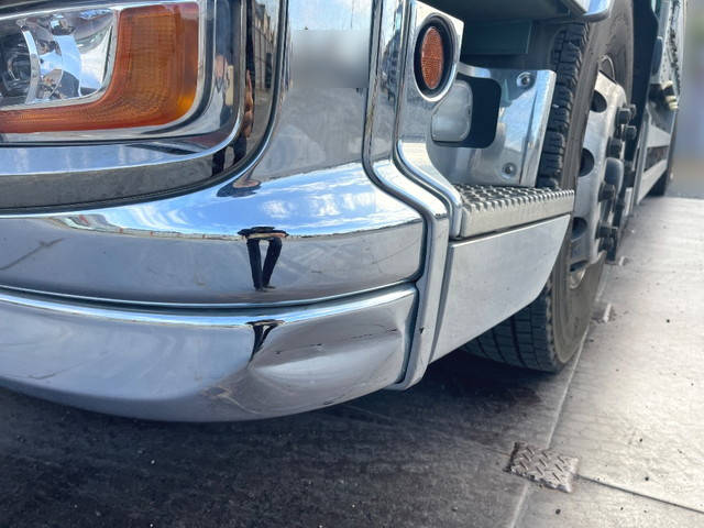 いすゞギガクレーン4段大型（10t）[写真38]