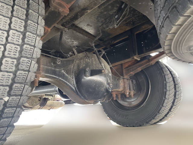 三菱ふそうファイタークレーン5段増トン（6t・8t）[写真25]