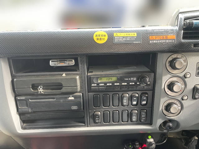 三菱ふそうファイタークレーン5段増トン（6t・8t）[写真36]