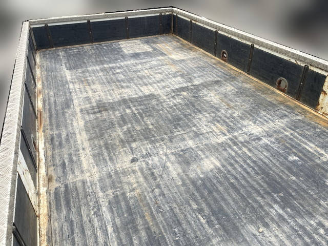 三菱ふそうファイタークレーン5段増トン（6t・8t）[写真08]