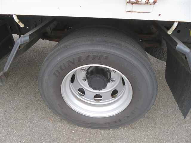 いすゞフォワードセーフティクレーン3段増トン（6t・8t）[写真28]