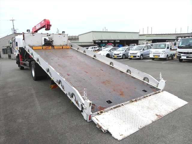 いすゞフォワードセーフティクレーン3段増トン（6t・8t）[写真04]