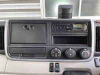 三菱ふそうキャンターアルミウイング小型（2t・3t）[写真17]