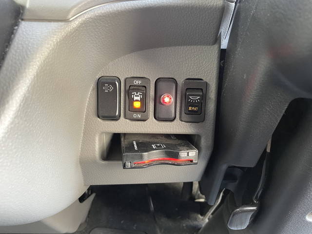 三菱ふそうキャンターアルミウイング小型（2t・3t）[写真34]