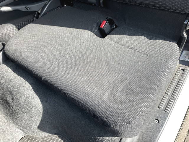 三菱ふそうキャンターアルミウイング小型（2t・3t）[写真38]