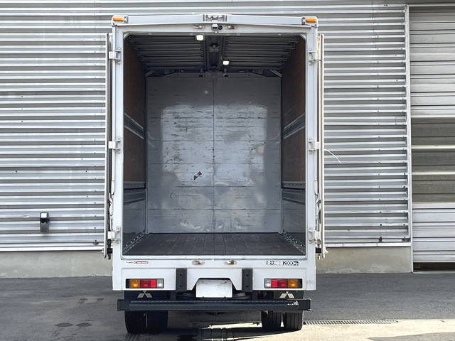 三菱ふそうキャンターアルミウイング小型（2t・3t）[写真04]