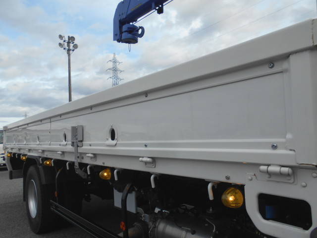 日野レンジャーセルフクレーン4段中型（4t）[写真16]