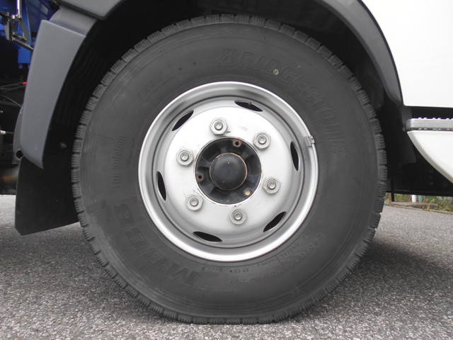 日野レンジャーセルフクレーン4段中型（4t）[写真29]