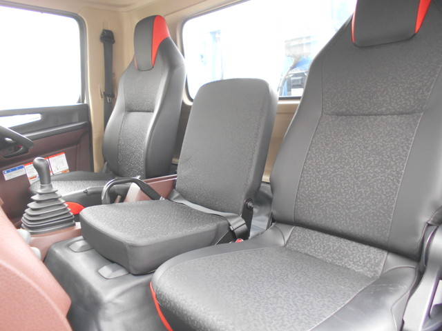 日野レンジャーセルフクレーン4段中型（4t）[写真34]