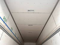 日野プロフィアアルミバン大型（10t）[写真11]