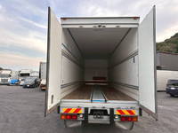 日野プロフィアアルミバン大型（10t）[写真07]