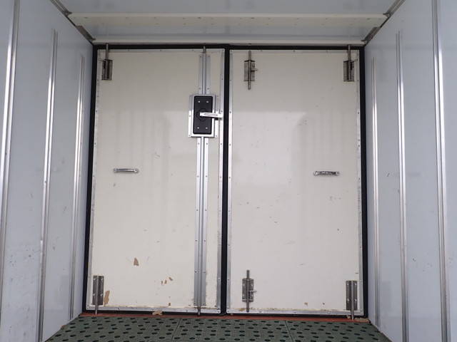 三菱ふそうキャンター冷凍車（冷蔵車）小型（2t・3t）[写真13]