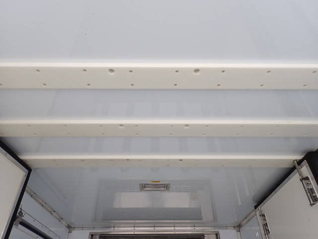 三菱ふそうキャンター冷凍車（冷蔵車）小型（2t・3t）[写真15]