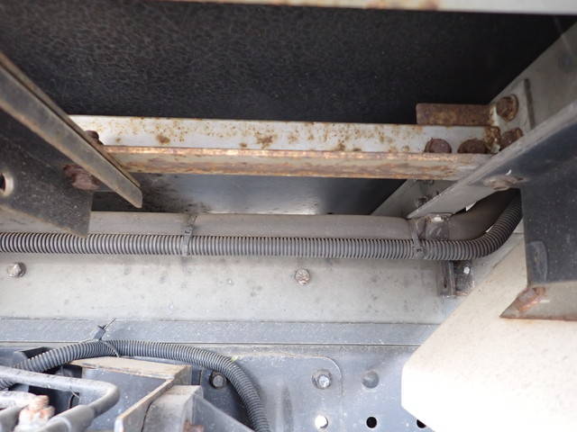 三菱ふそうキャンター冷凍車（冷蔵車）小型（2t・3t）[写真21]