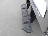 三菱ふそうキャンター冷凍車（冷蔵車）小型（2t・3t）[写真28]