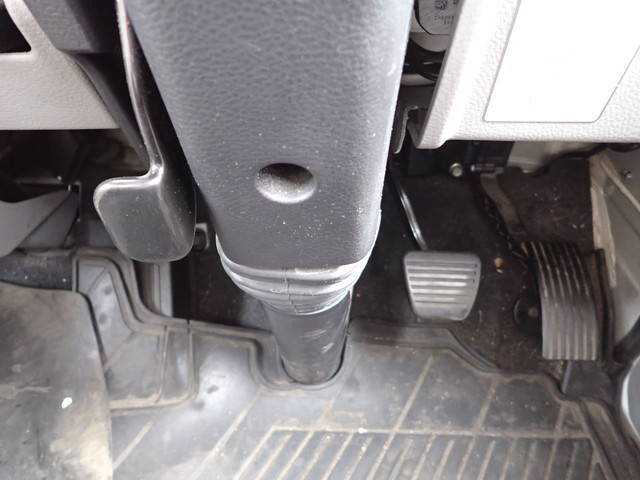 三菱ふそうキャンター冷凍車（冷蔵車）小型（2t・3t）[写真31]