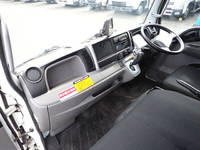 三菱ふそうキャンター冷凍車（冷蔵車）小型（2t・3t）[写真36]