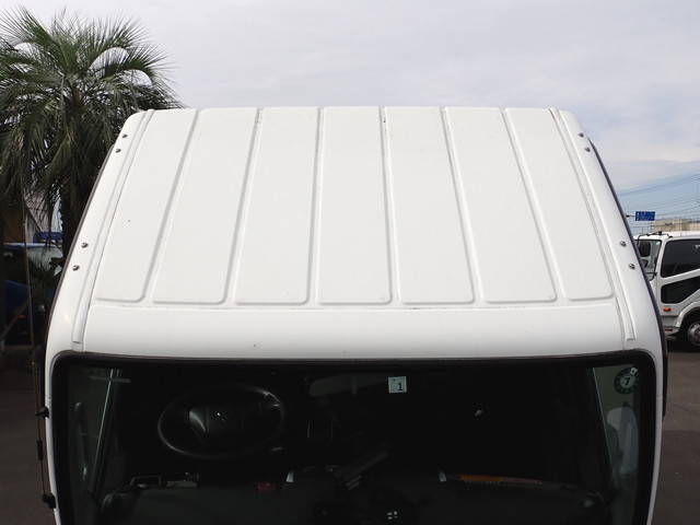 三菱ふそうキャンター冷凍車（冷蔵車）小型（2t・3t）[写真38]