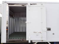 三菱ふそうキャンター冷凍車（冷蔵車）小型（2t・3t）[写真10]