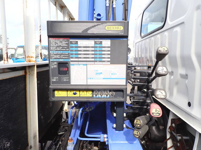 日野デュトロクレーン3段小型（2t・3t）[写真24]