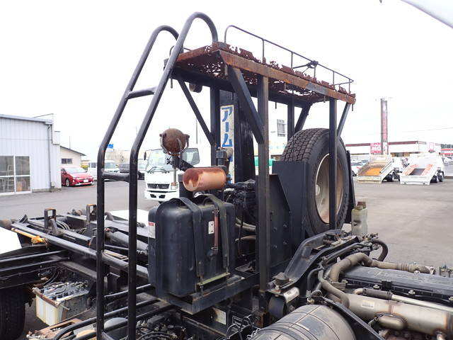 三菱ふそうファイターコンテナ専用車中型（4t）[写真24]