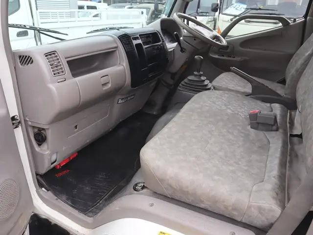 トヨタダイナ幌車小型（2t・3t）[写真31]