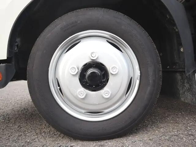 日野デュトロ平ボディ小型（2t・3t）[写真22]