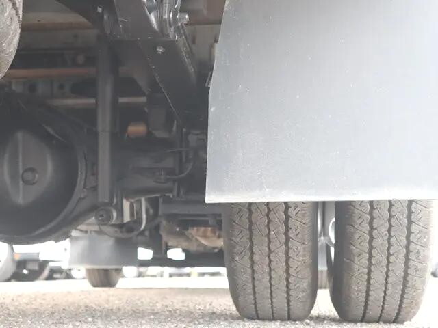 日野デュトロ平ボディ小型（2t・3t）[写真25]