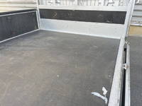 トヨタトヨエース平ボディ小型（2t・3t）[写真21]