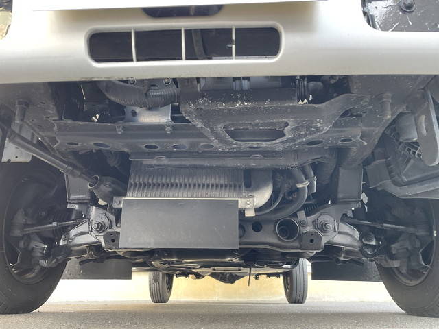 トヨタトヨエース平ボディ小型（2t・3t）[写真06]