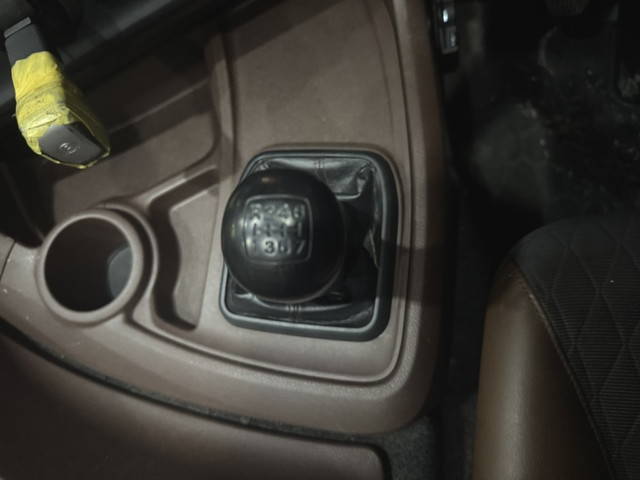 日野プロフィア冷凍車（冷蔵車）大型（10t）[写真20]