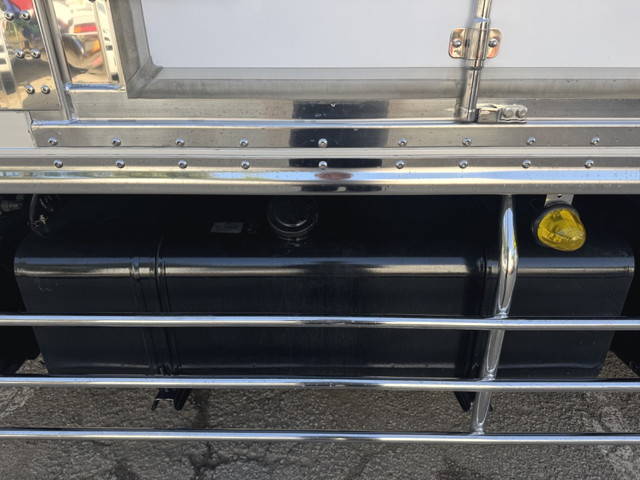 日野プロフィア冷凍車（冷蔵車）大型（10t）[写真27]