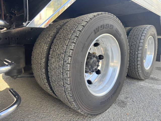 日野プロフィア冷凍車（冷蔵車）大型（10t）[写真29]