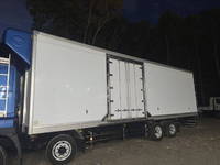 日野プロフィア冷凍車（冷蔵車）大型（10t）[写真06]