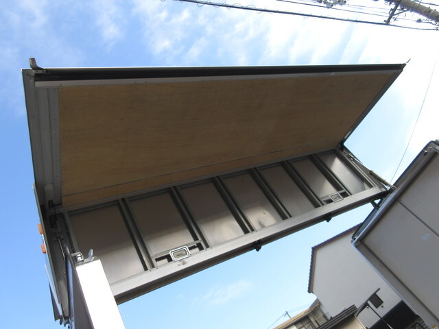 日野デュトロアルミウイング小型（2t・3t）[写真14]