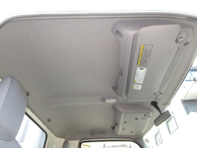 日野デュトロアルミウイング小型（2t・3t）[写真20]