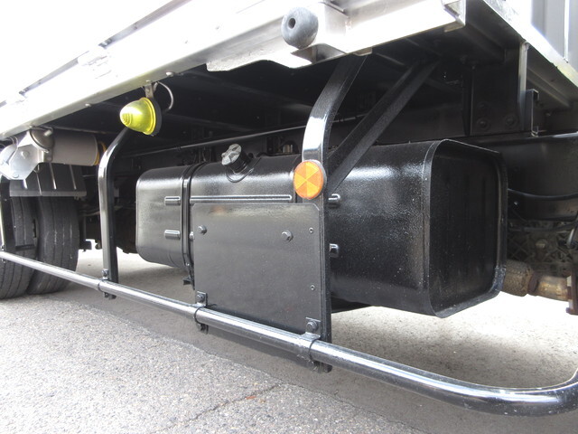 日野デュトロアルミウイング小型（2t・3t）[写真30]