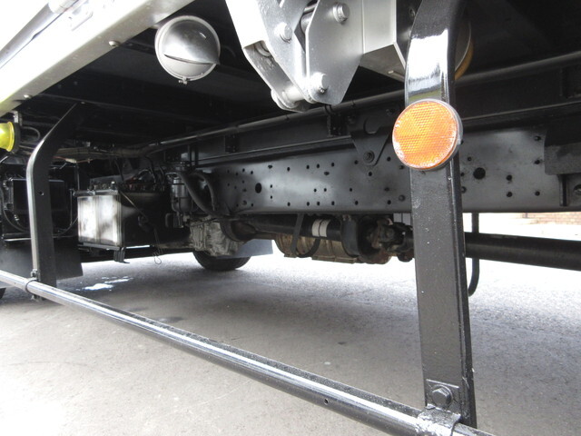 日野デュトロアルミウイング小型（2t・3t）[写真37]