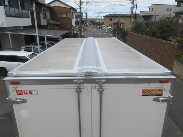 日野デュトロアルミウイング小型（2t・3t）[写真38]